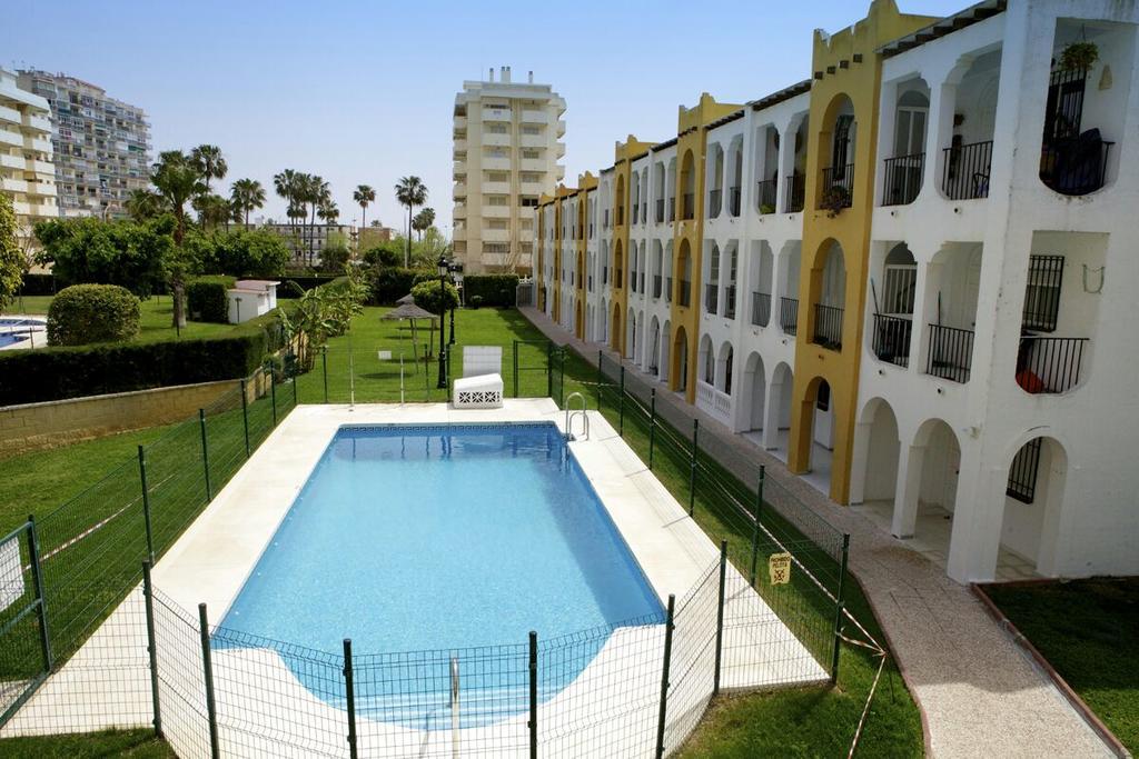 Apartamento Andalucia Бенальмадена Экстерьер фото